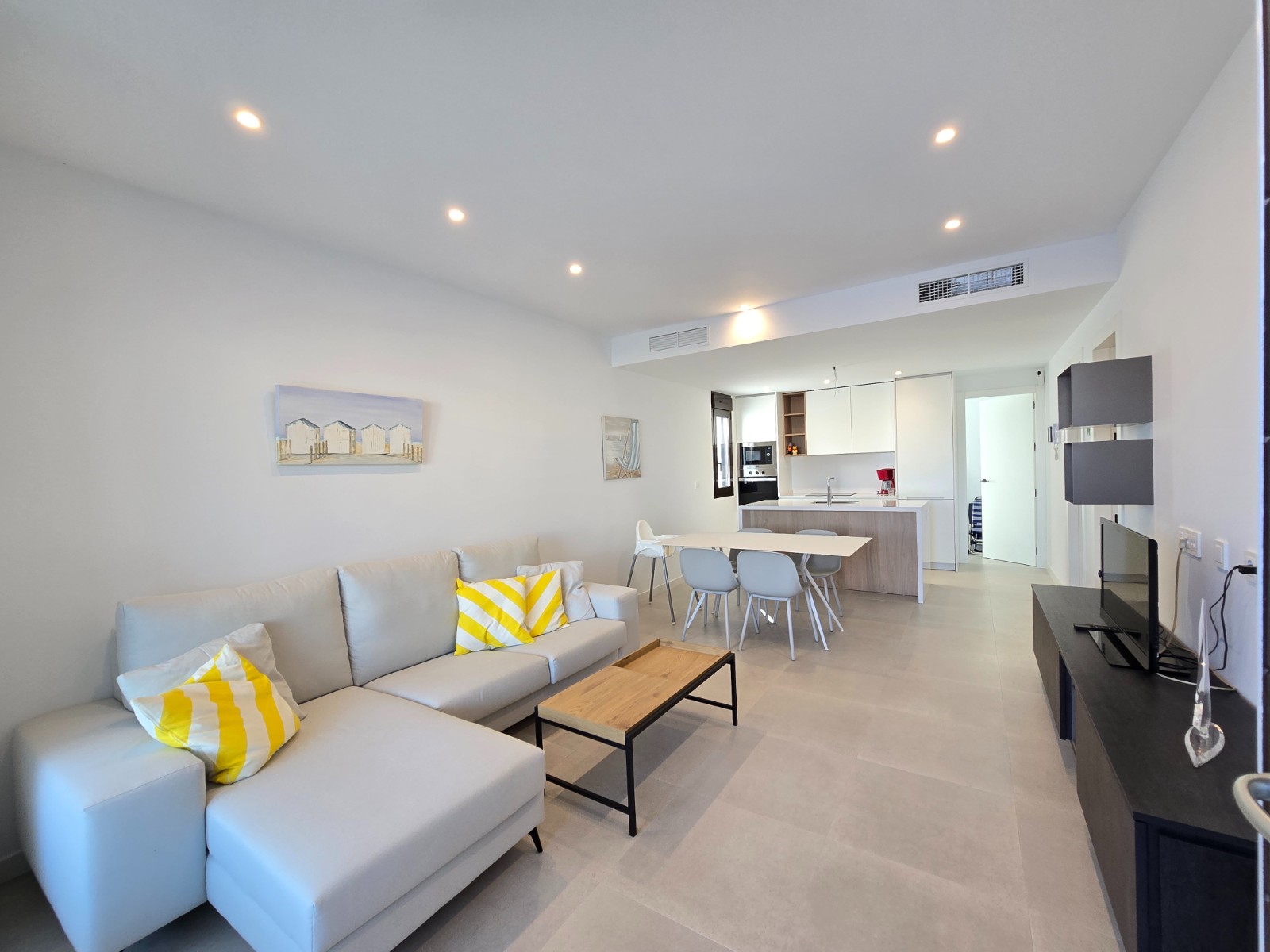 2 Bedroom Apartment / Flat * in Pilar de la Horadada *, Alicante *