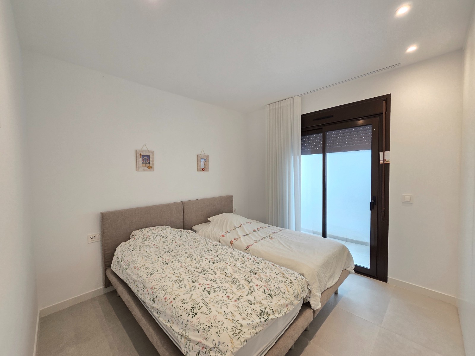 2 Bedroom Apartment / Flat * in Pilar de la Horadada *, Alicante *