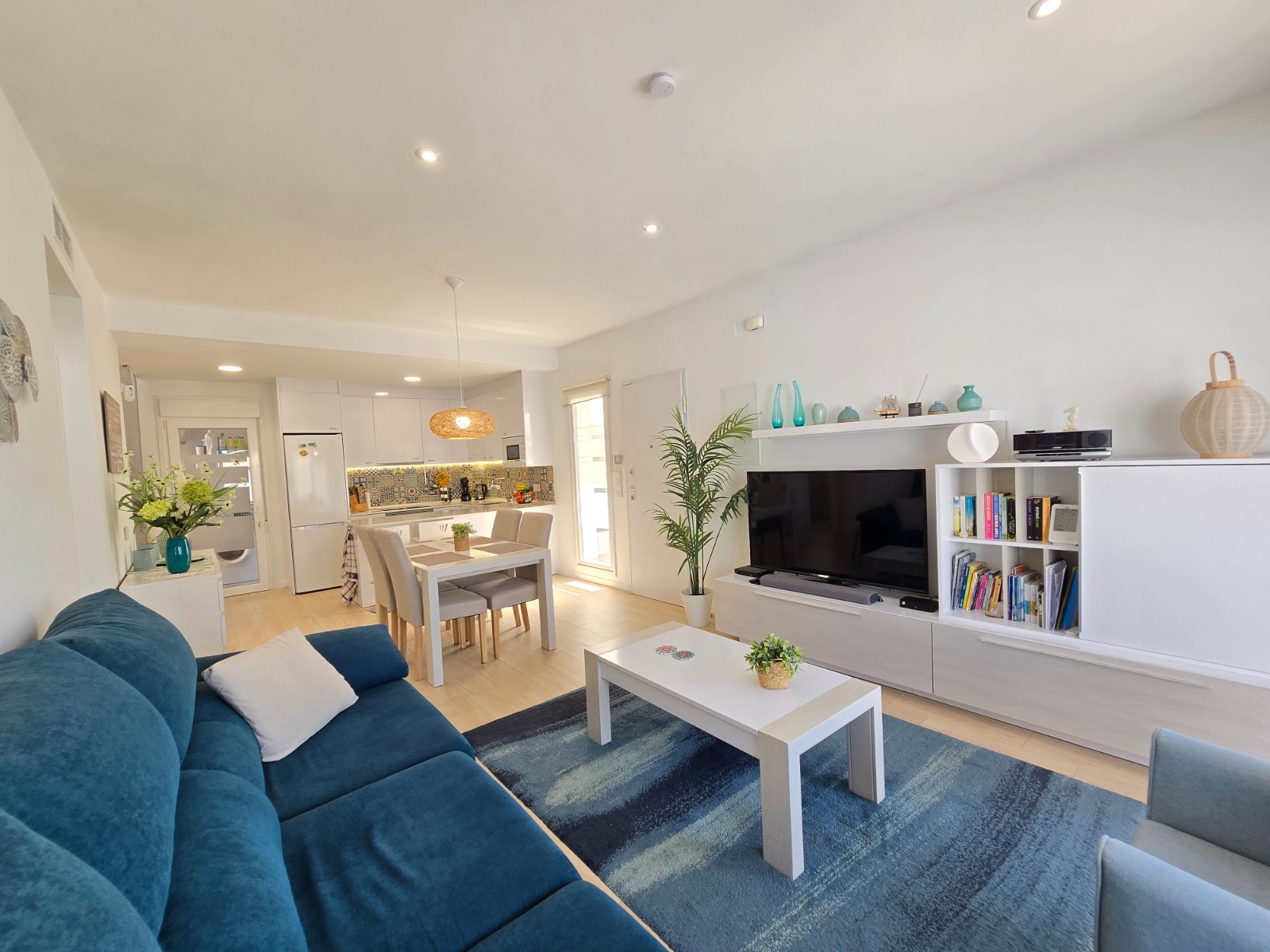 3 Bedroom Villa * in Pilar de la Horadada *, Alicante *