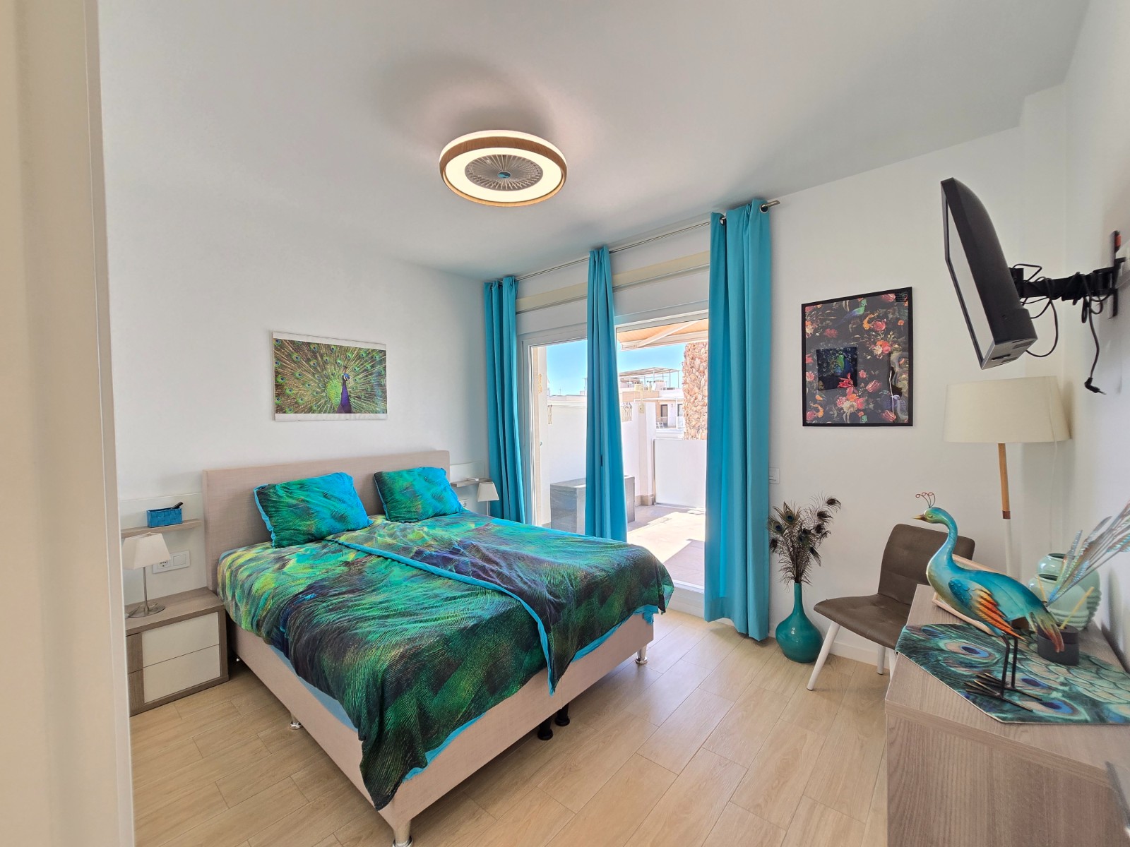 3 Bedroom Villa * in Pilar de la Horadada *, Alicante *