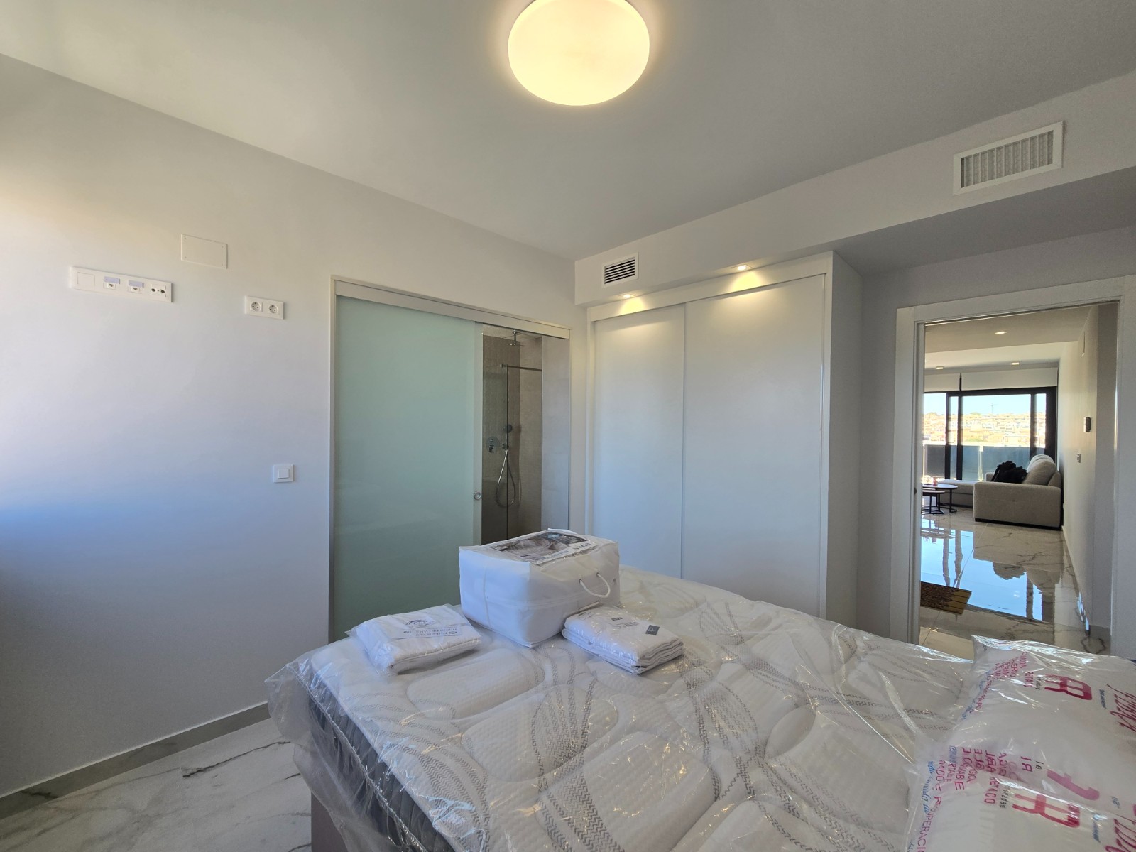 2 Bedroom Apartment / Flat * in Orihuela Costa *, Alicante *