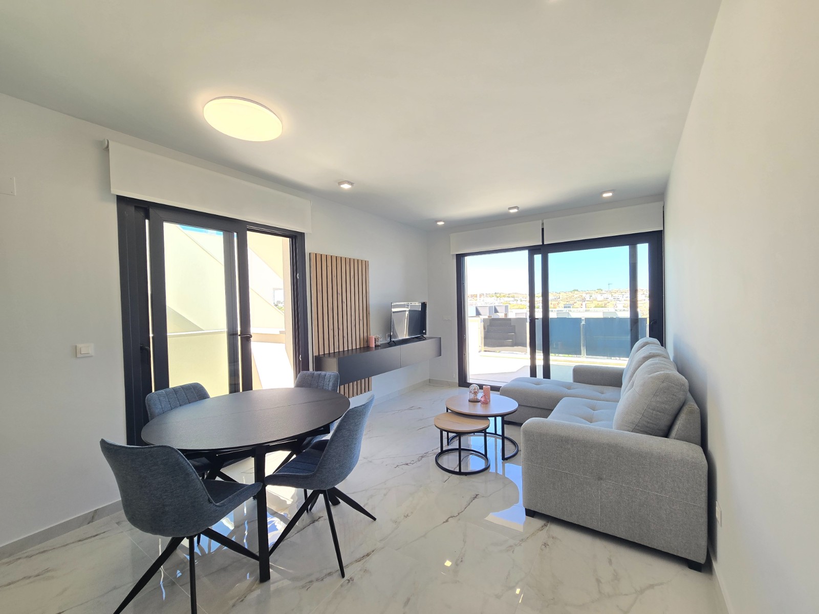 2 Bedroom Apartment / Flat * in Orihuela Costa *, Alicante *