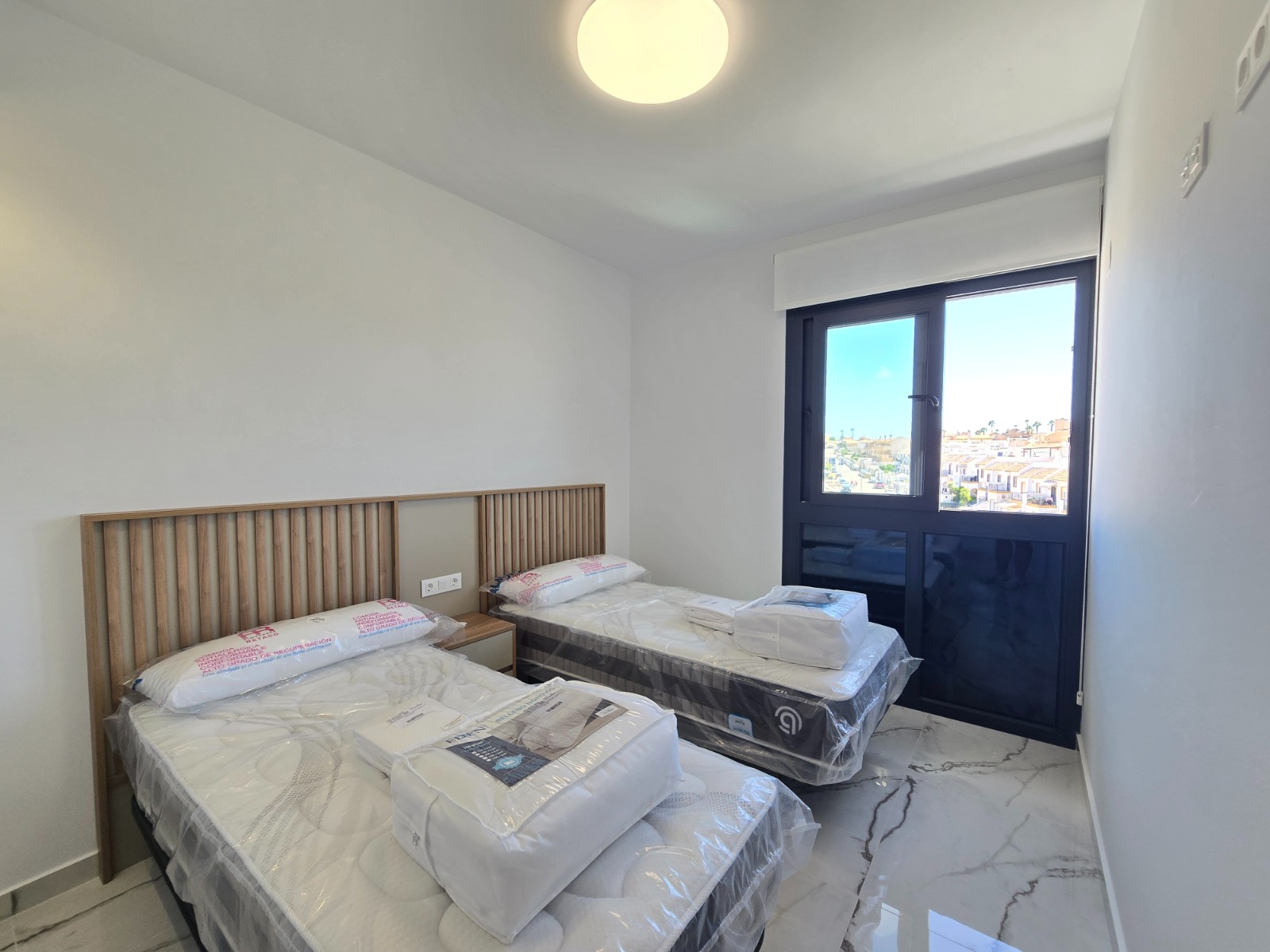 2 Bedroom Apartment / Flat * in Orihuela Costa *, Alicante *