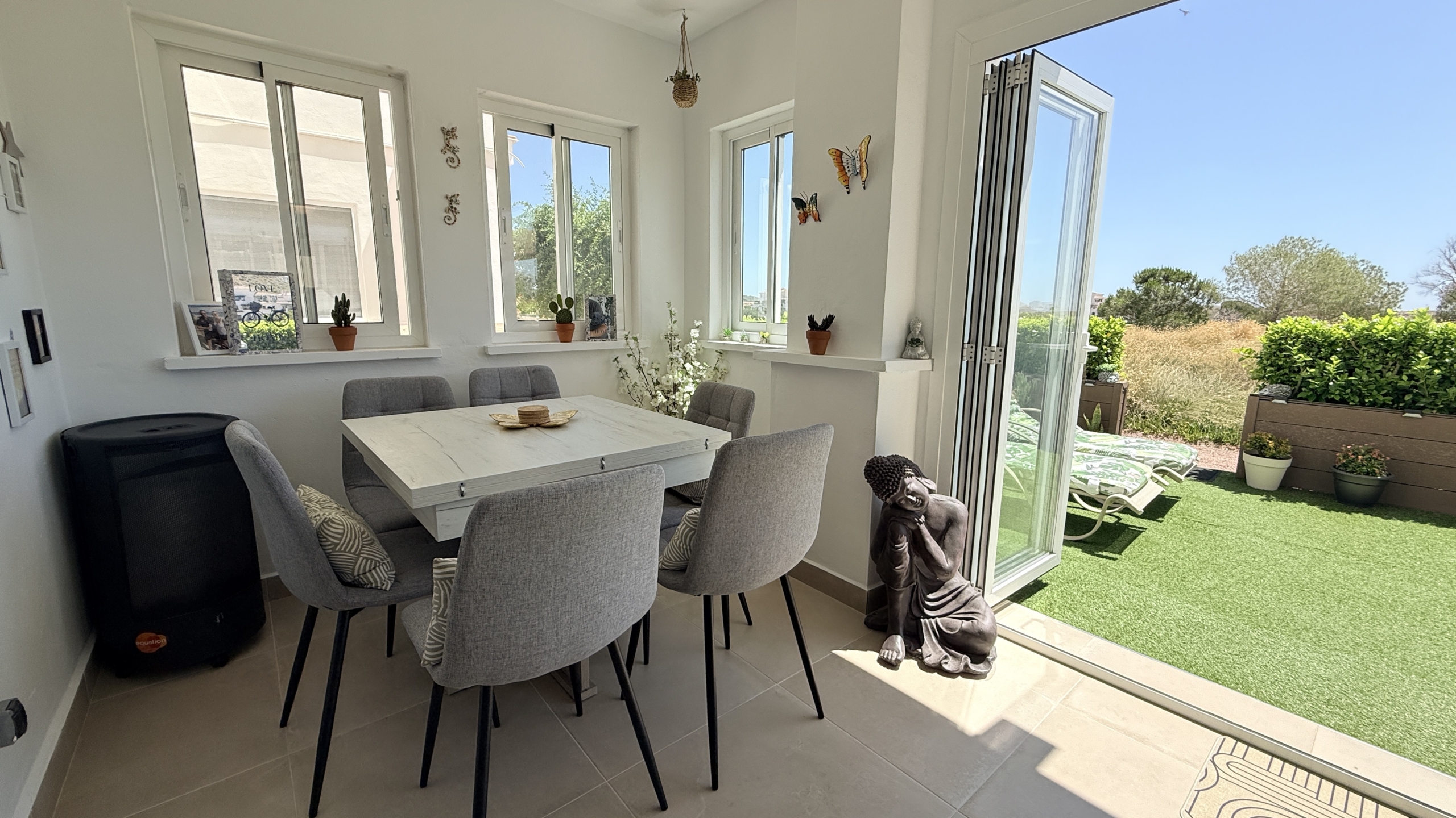 South Facing 2 Bed Ground Floor Apartment with Golf Views for Sale in Murcia