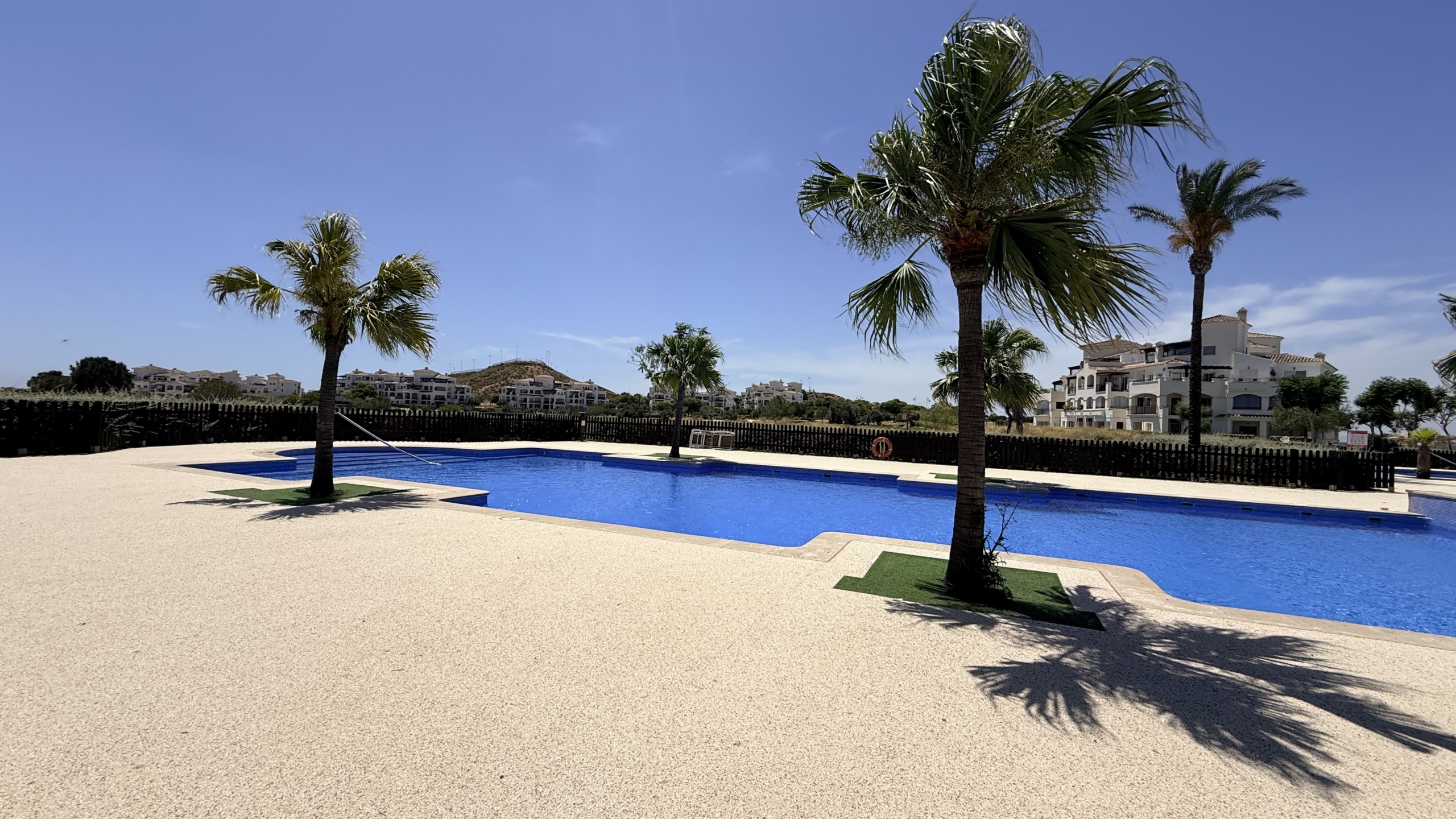 South Facing 2 Bed Ground Floor Apartment with Golf Views for Sale in Murcia