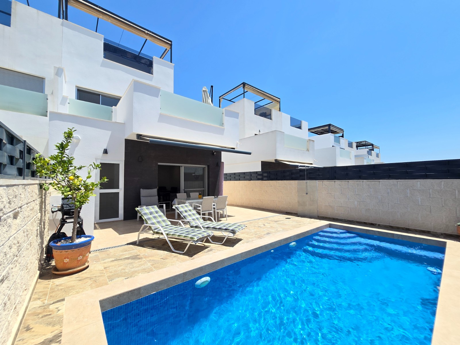 3 Bedroom Villa * in Ciudad Quesada *, Alicante *