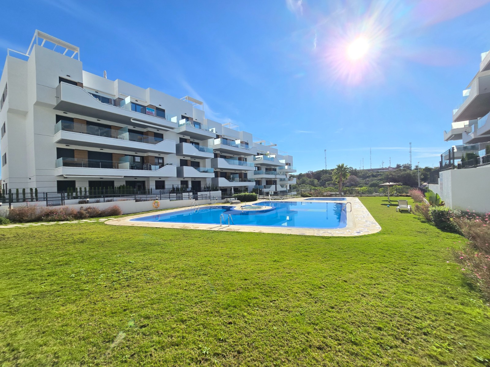 2 Bedroom Apartment / Flat * in Orihuela Costa *, Alicante *