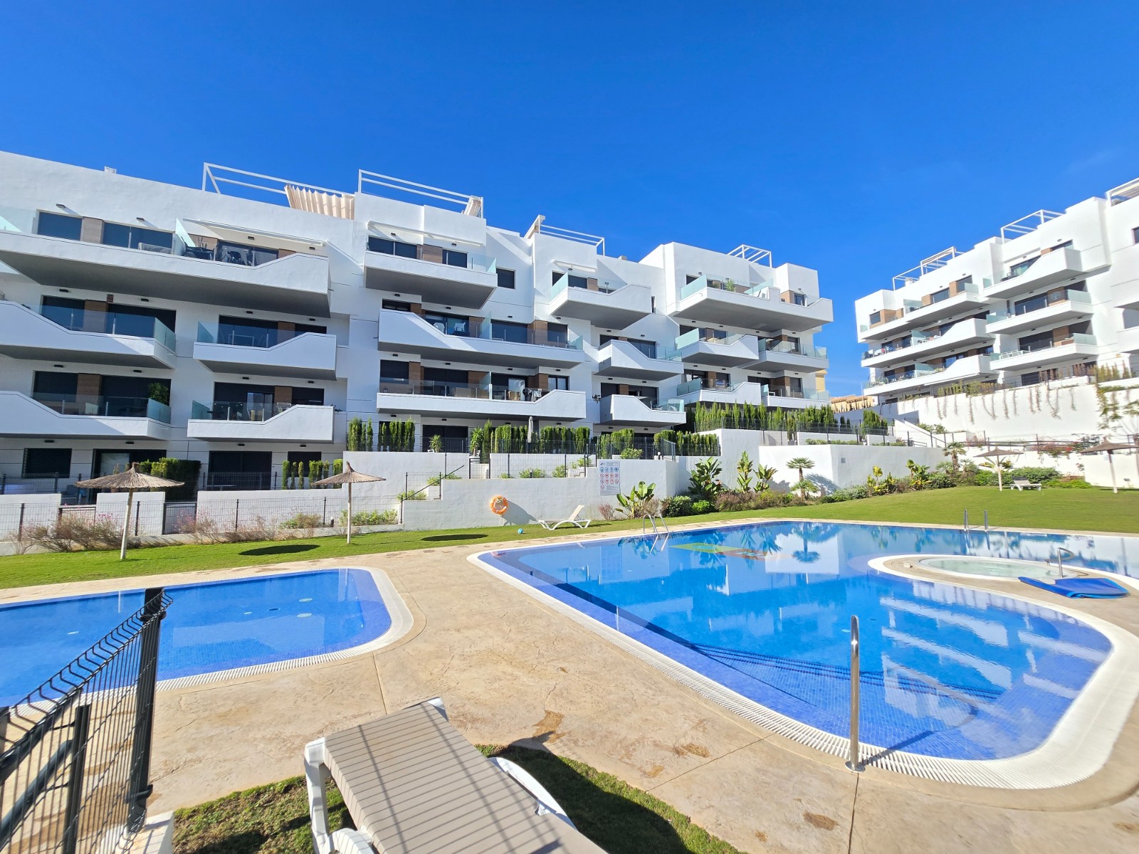 2 Bedroom Apartment / Flat * in Orihuela Costa *, Alicante *