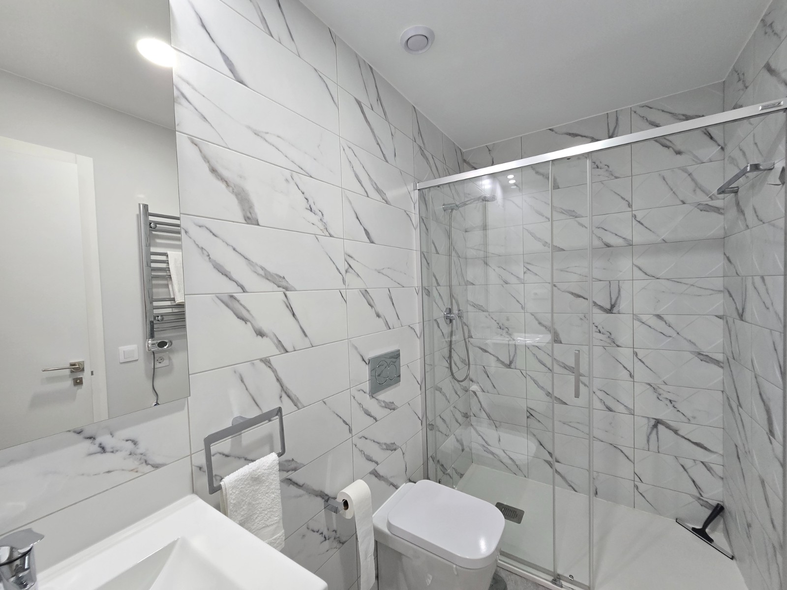 2 Bedroom Apartment / Flat * in Orihuela Costa *, Alicante *